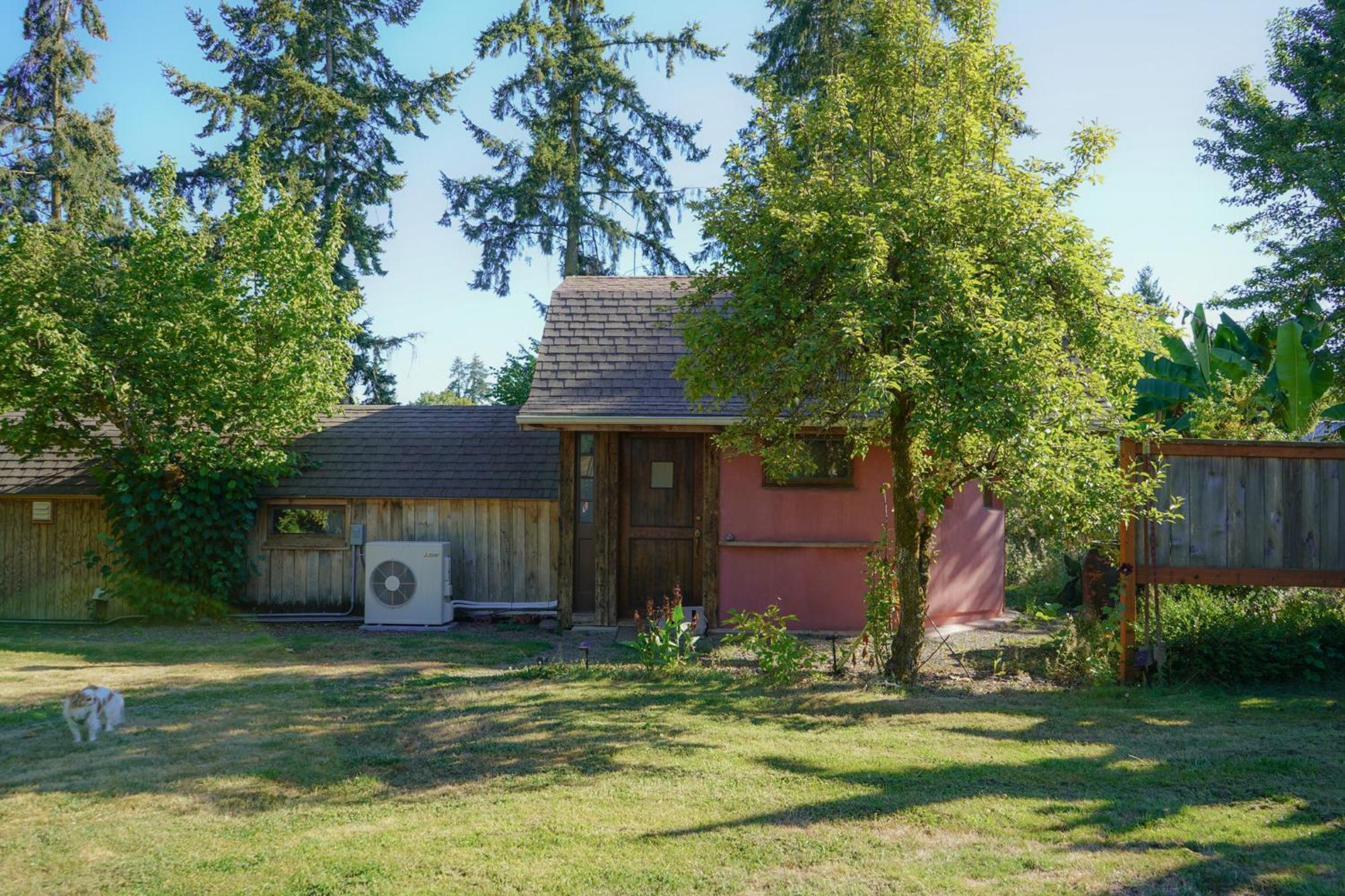 ホテル The Buena Vista House Independence エクステリア 写真